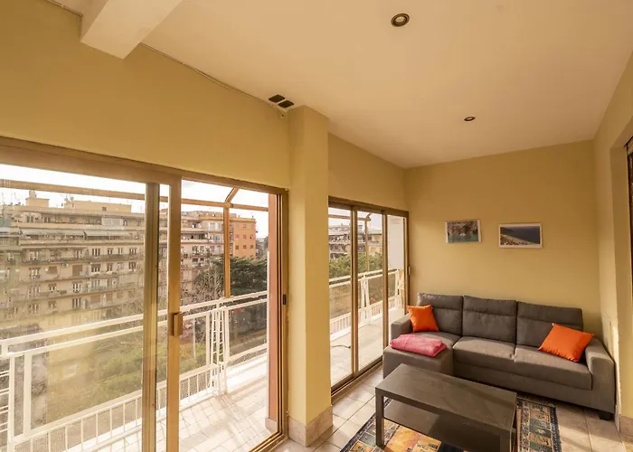Spacious And Bright 3Br Family Apartment